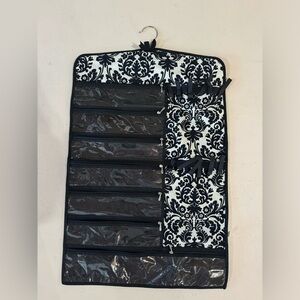 Black and white jewelry holder